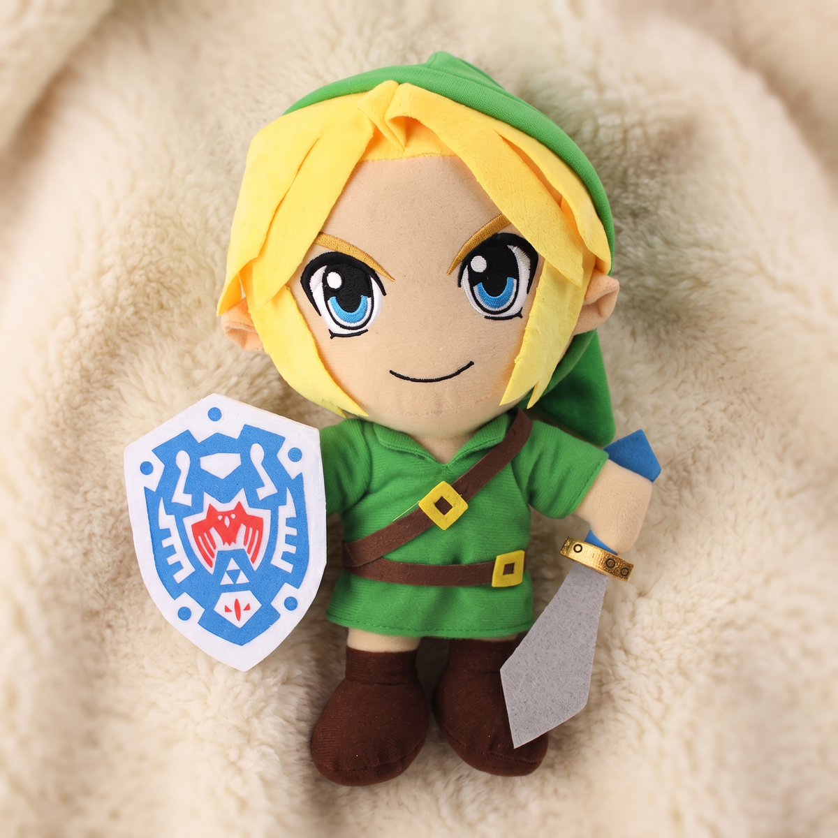 Gosedjur Link Zelda med svärd och sköld